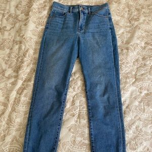 Express Super High-Rise Slim Jean